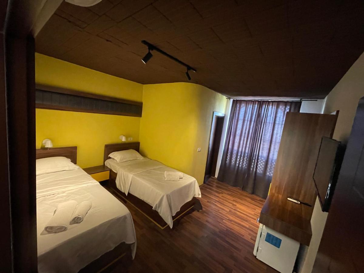 Hotel Hiserra Prizren Exteriér fotografie